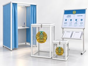 Комплексное оснащение избирательного участка: кабинка для голосования, информационный стенд, урны и бюллетени